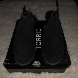 Blk Torrid booties